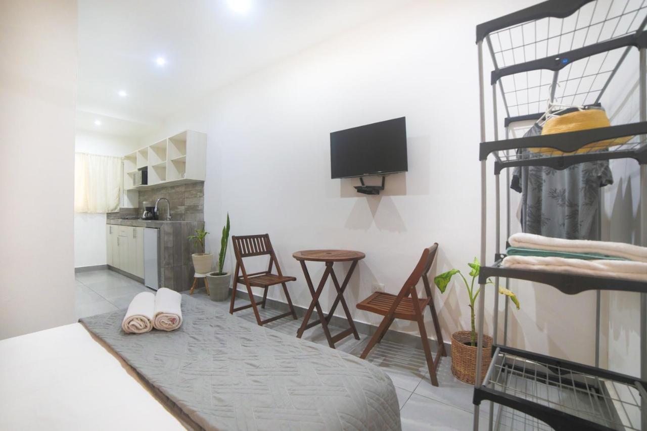 Almond Suites 普拉亚卡门 外观 照片